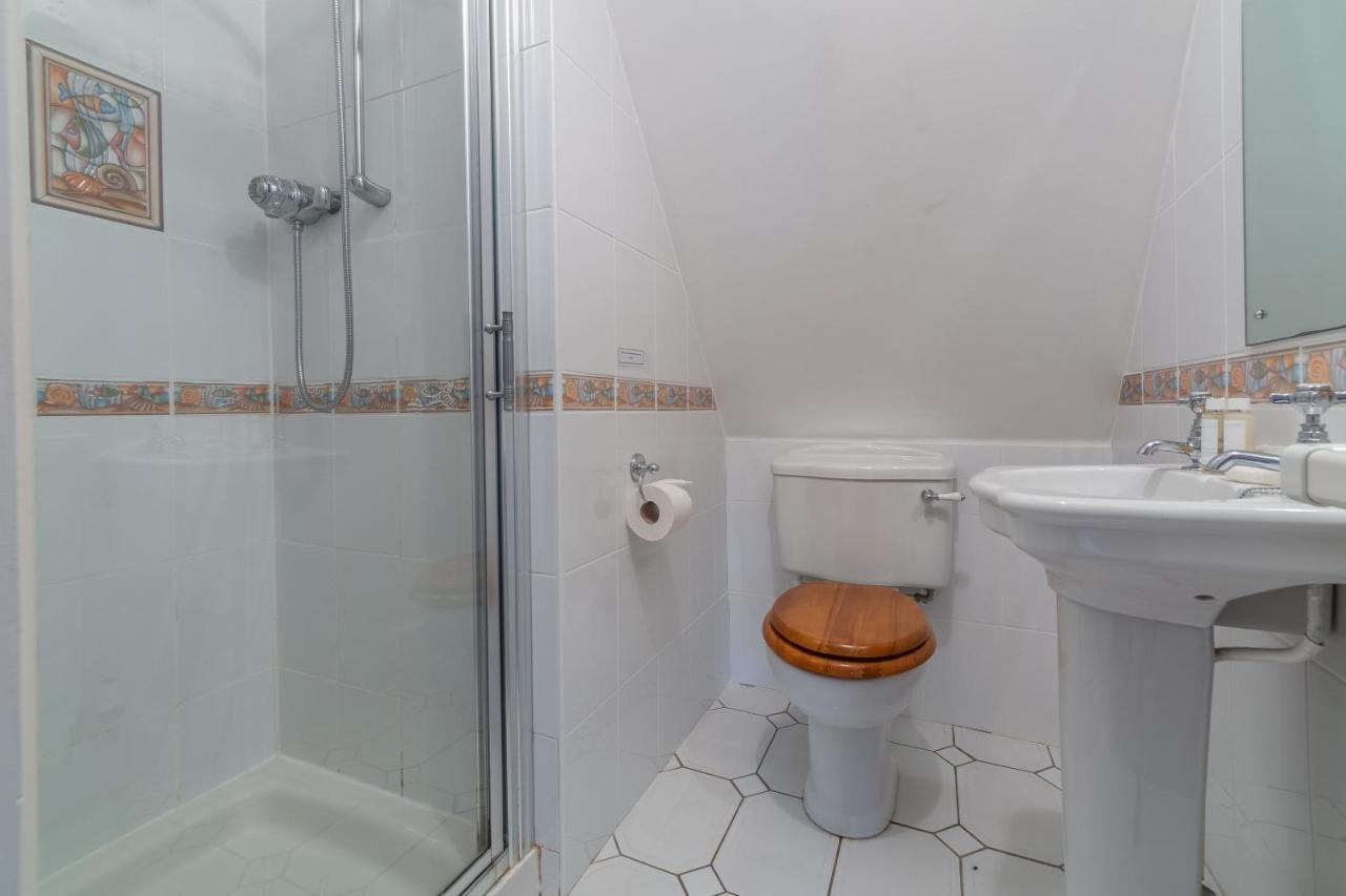 September Cottage Уэйдбридж Экстерьер фото